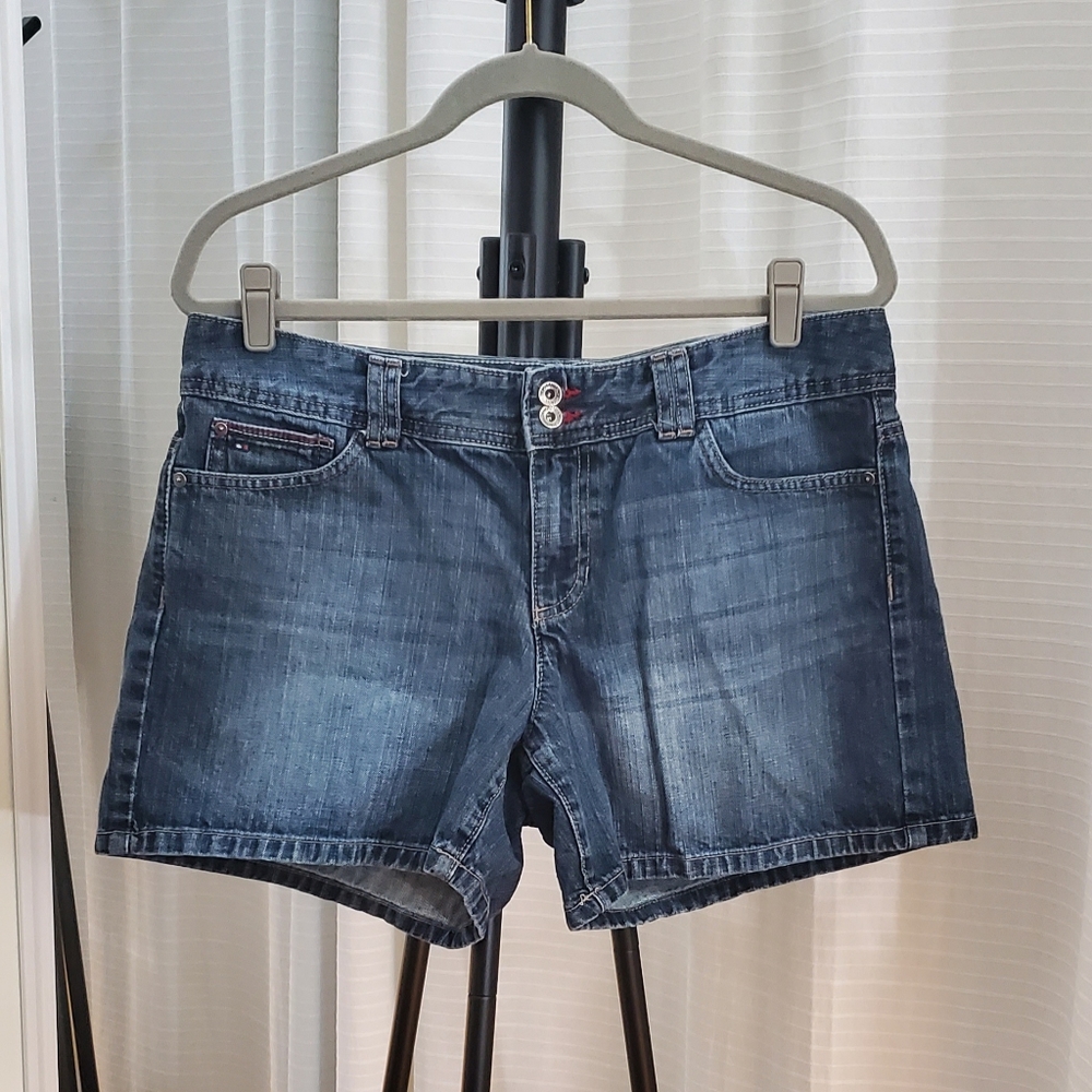 Tommy Hilfiger Denim Shorts women's size 12 NWOT